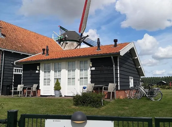 Landelijk slapen bij molen in Ovezande